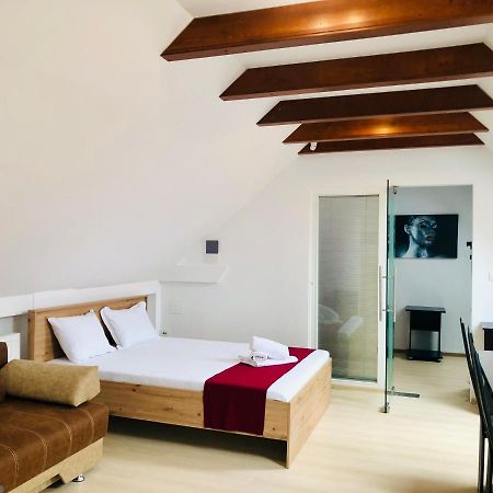 טימישוארה Ultra-Central Modern And Big Apartments In Union Square U41-U44 מראה חיצוני תמונה