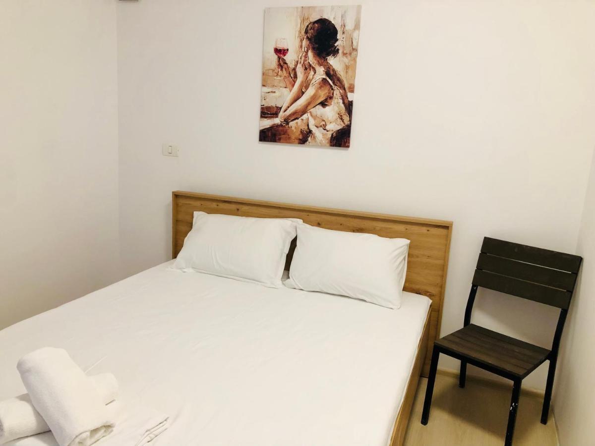 טימישוארה Ultra-Central Modern And Big Apartments In Union Square U41-U44 מראה חיצוני תמונה