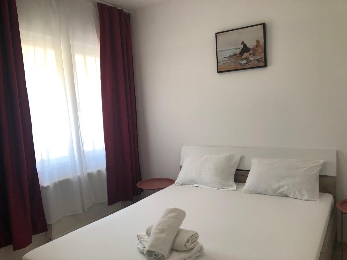 טימישוארה Ultra-Central Modern And Big Apartments In Union Square U41-U44 מראה חיצוני תמונה