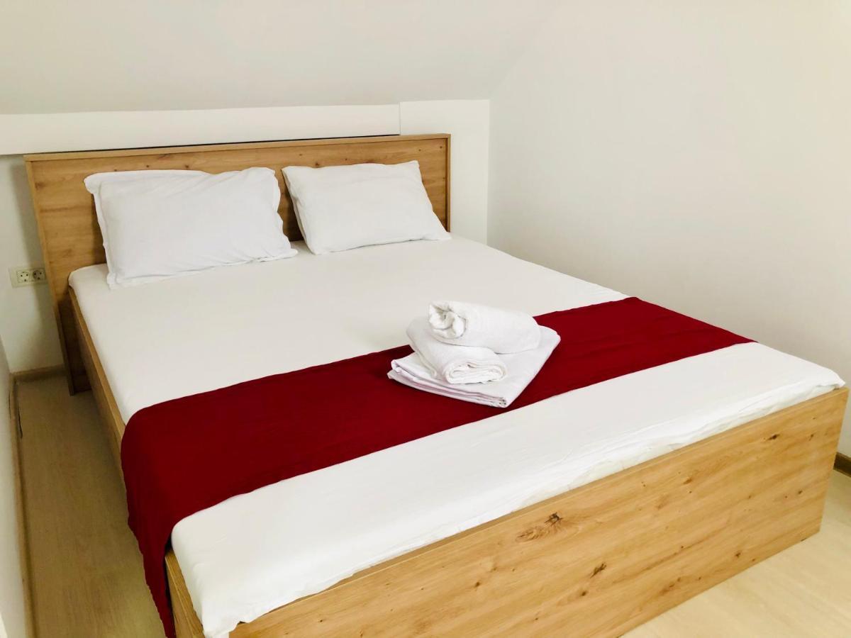 טימישוארה Ultra-Central Modern And Big Apartments In Union Square U41-U44 מראה חיצוני תמונה