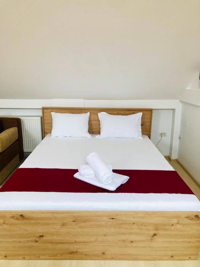 טימישוארה Ultra-Central Modern And Big Apartments In Union Square U41-U44 מראה חיצוני תמונה