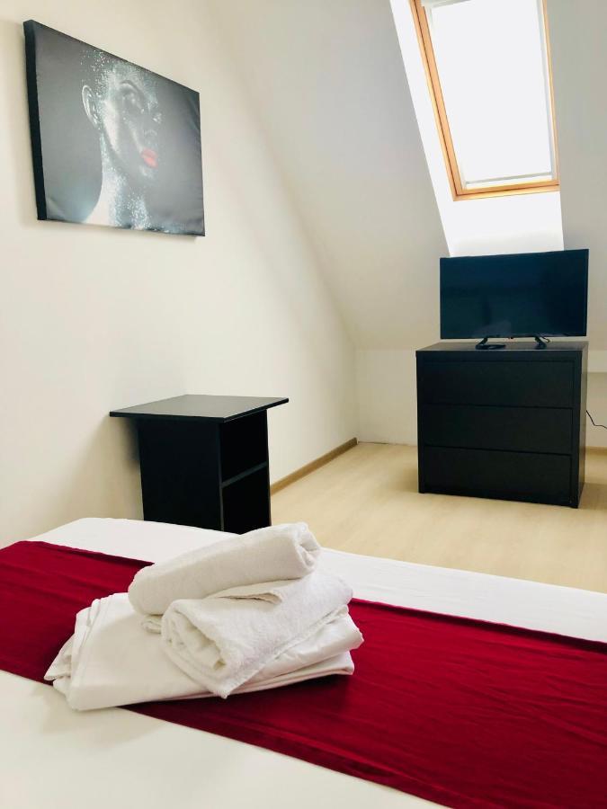טימישוארה Ultra-Central Modern And Big Apartments In Union Square U41-U44 מראה חיצוני תמונה